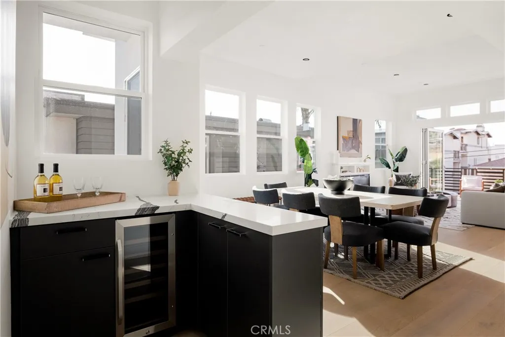 1022 17th Street, Hermosa Beach, California 90254 home-pic-30